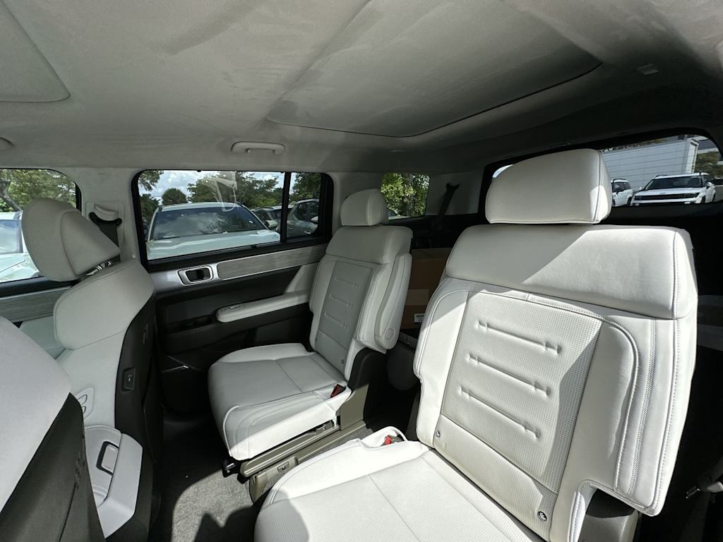 Thumbnail: 2025 Hyundai Santa Fe - 11