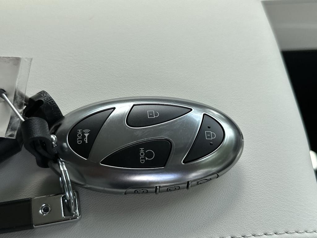 Thumbnail: 2025 Hyundai Santa Fe - 16