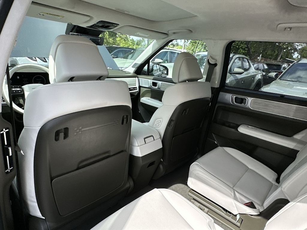 Thumbnail: 2025 Hyundai Santa Fe - 28