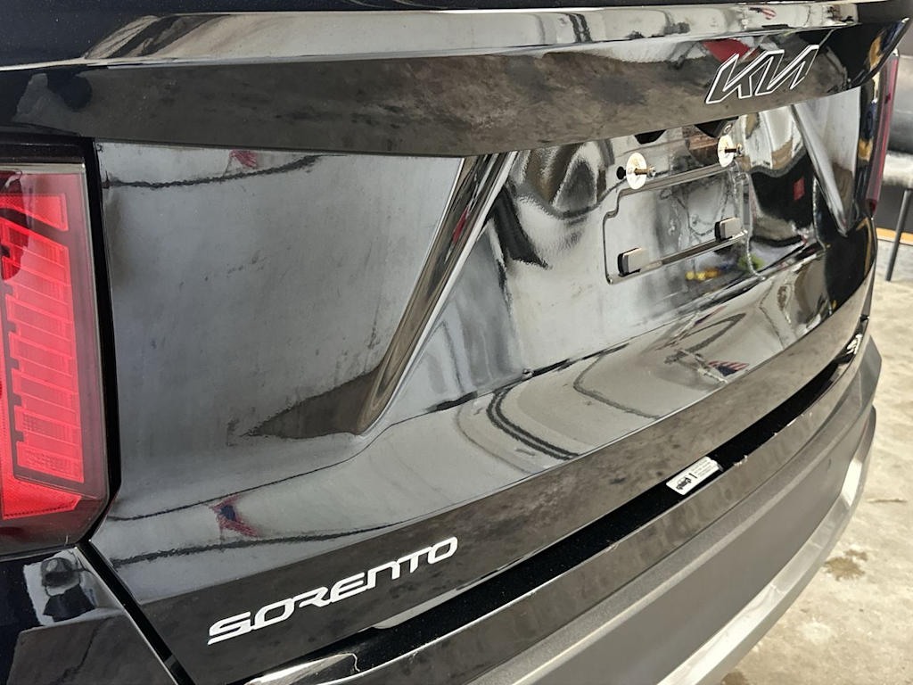 Thumbnail: 2024 Kia Sorento - 7