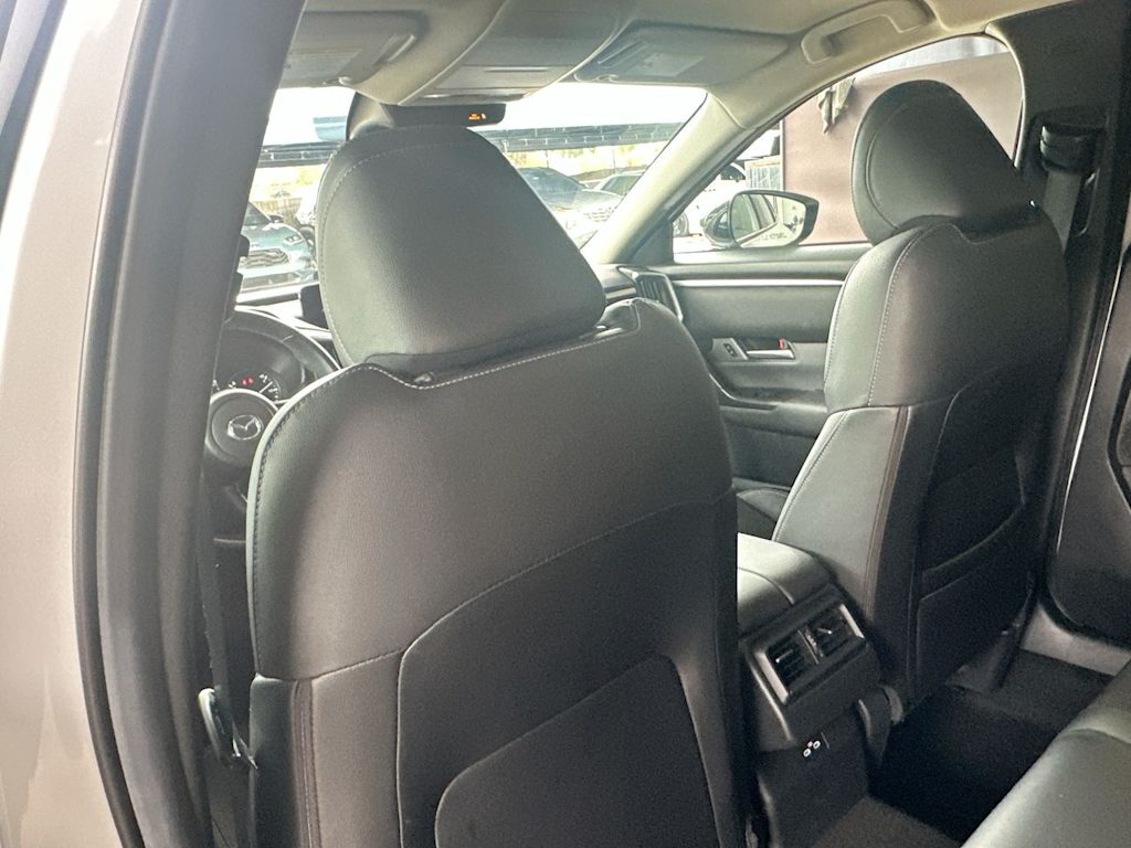 Thumbnail: 2025 Mazda CX-50 - 27