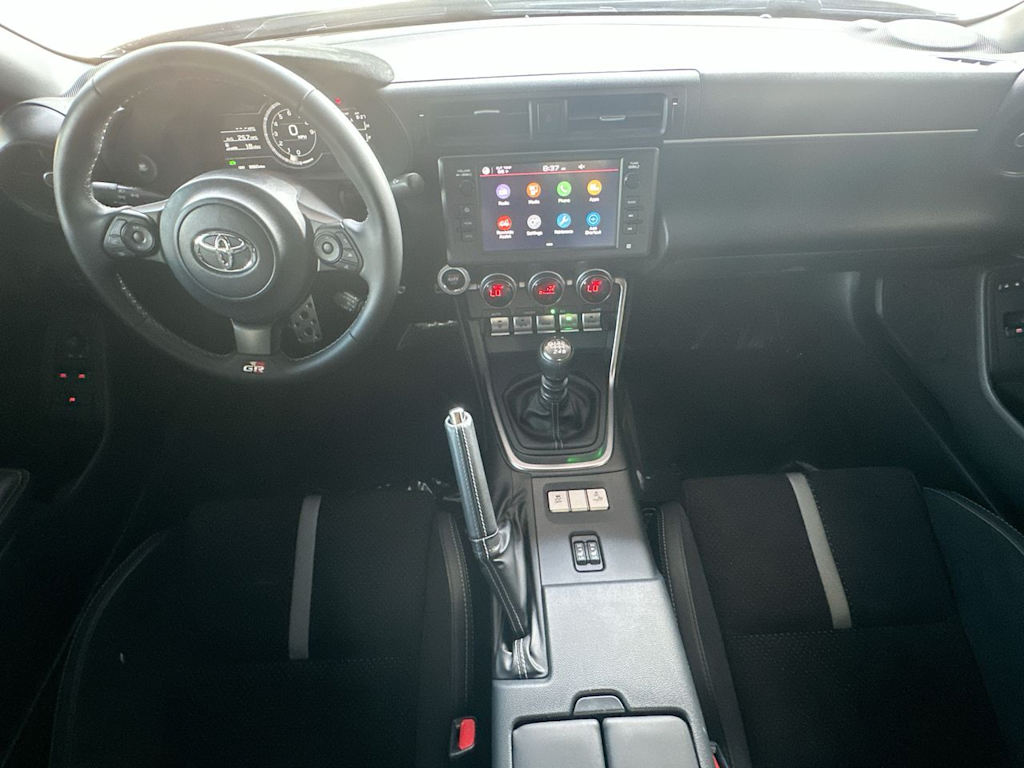 Thumbnail: 2025 Toyota GR86 - 15