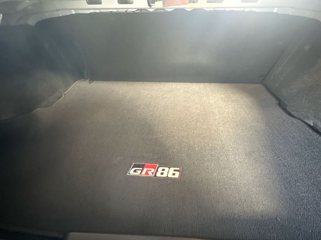 Thumbnail: 2025 Toyota GR86 - 27