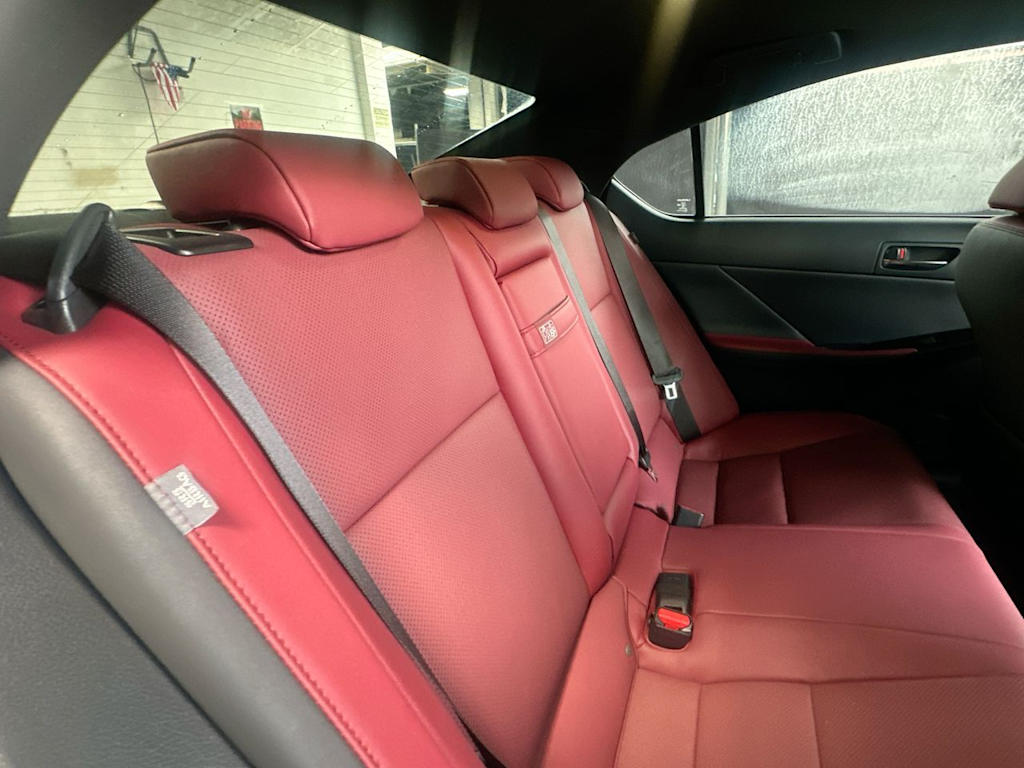 Thumbnail: 2024 Lexus ES - 28