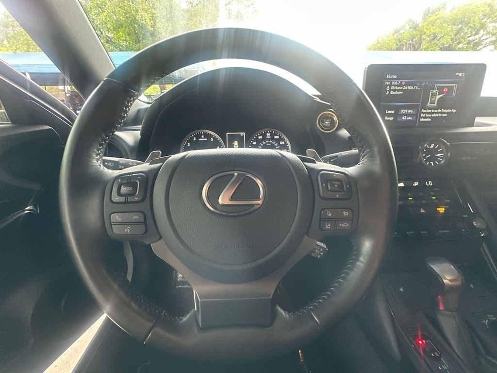 Thumbnail: 2024 Lexus ES - 10