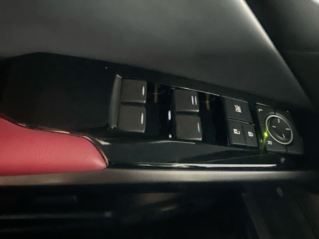 Thumbnail: 2024 Lexus ES - 23