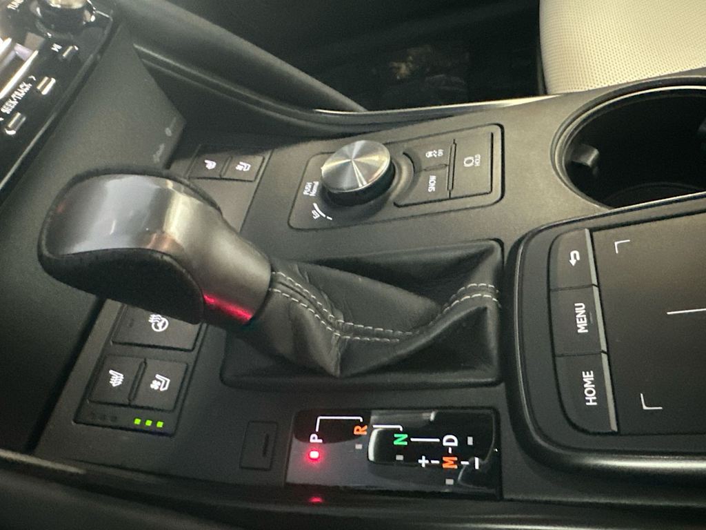 Thumbnail: 2025 Lexus ES - 27