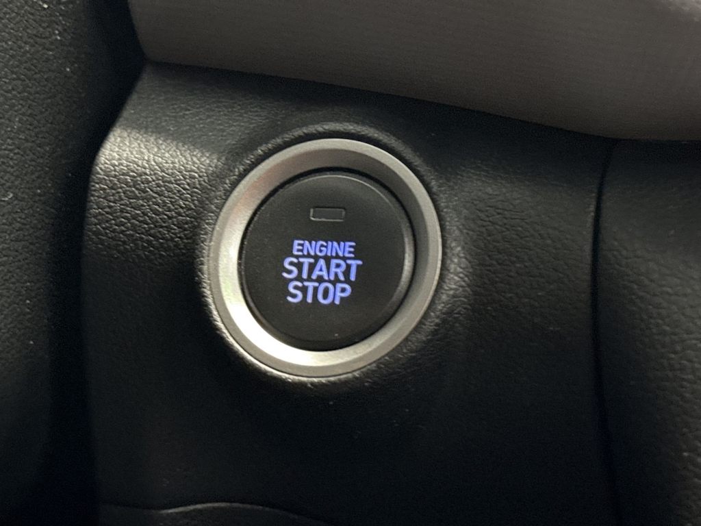 Thumbnail: 2021 Hyundai Kona - 25