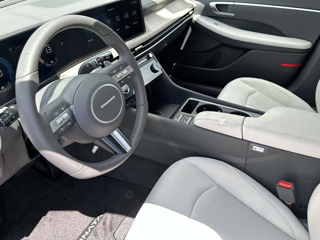 Thumbnail: 2025 Hyundai Sonata - 2