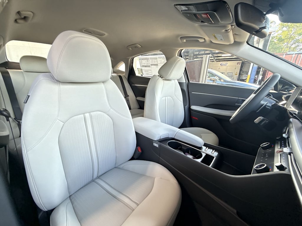 Thumbnail: 2026 Hyundai Sonata - 11