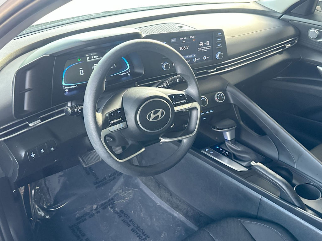 Thumbnail: 2026 Hyundai Elantra - 2