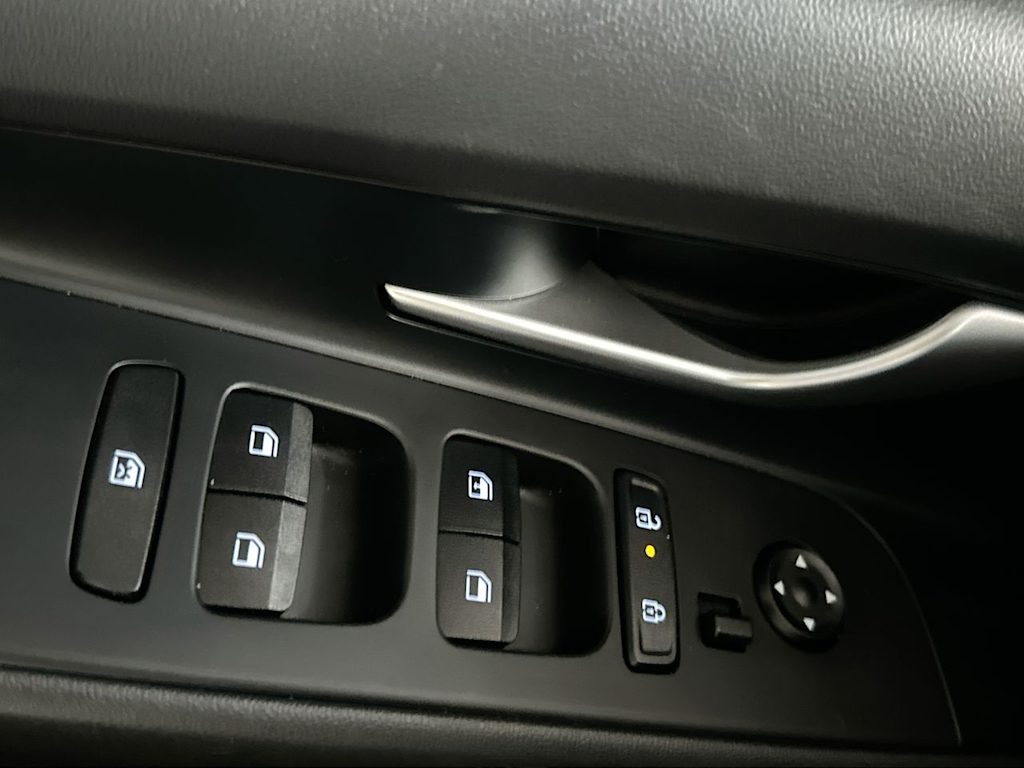 Thumbnail: 2026 Hyundai Elantra - 24