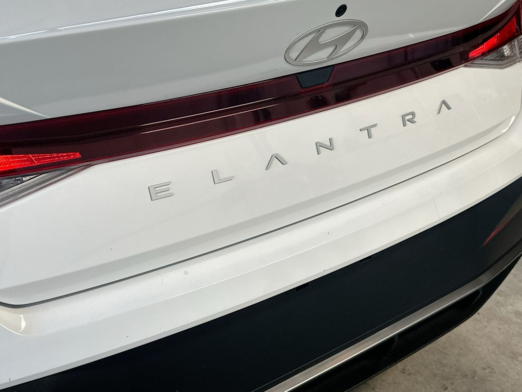 Thumbnail: 2026 Hyundai Elantra - 6