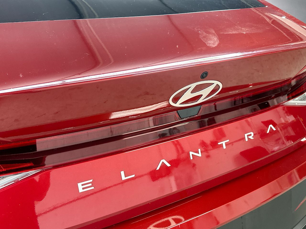 Thumbnail: 2026 Hyundai Elantra - 6