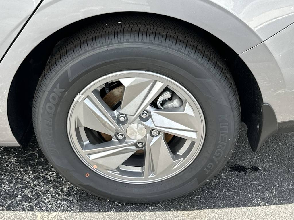 Thumbnail: 2025 Hyundai Elantra - 7