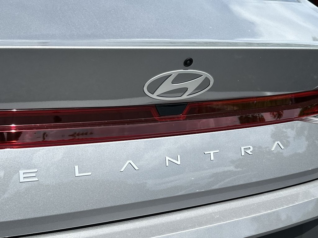 Thumbnail: 2025 Hyundai Elantra - 6