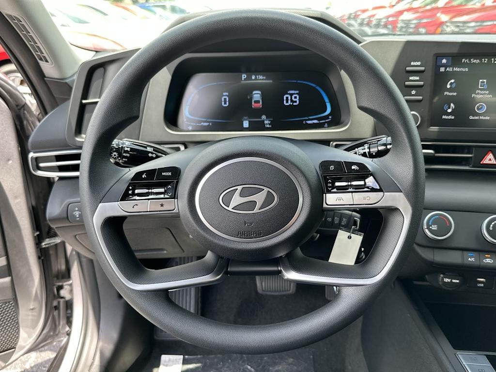 Thumbnail: 2025 Hyundai Elantra - 9