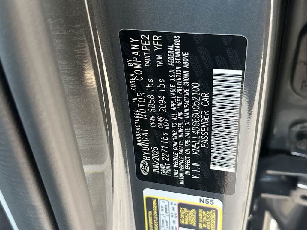 2025 Hyundai Elantra SE - Photo 16