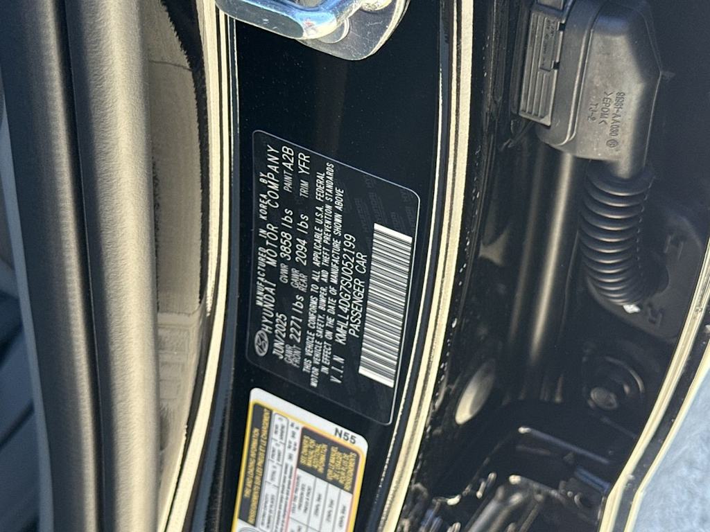 Thumbnail: 2025 Hyundai Elantra - 20