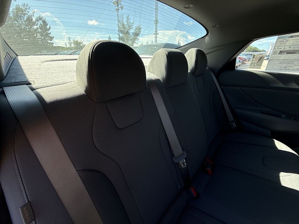 Thumbnail: 2025 Hyundai Elantra - 28