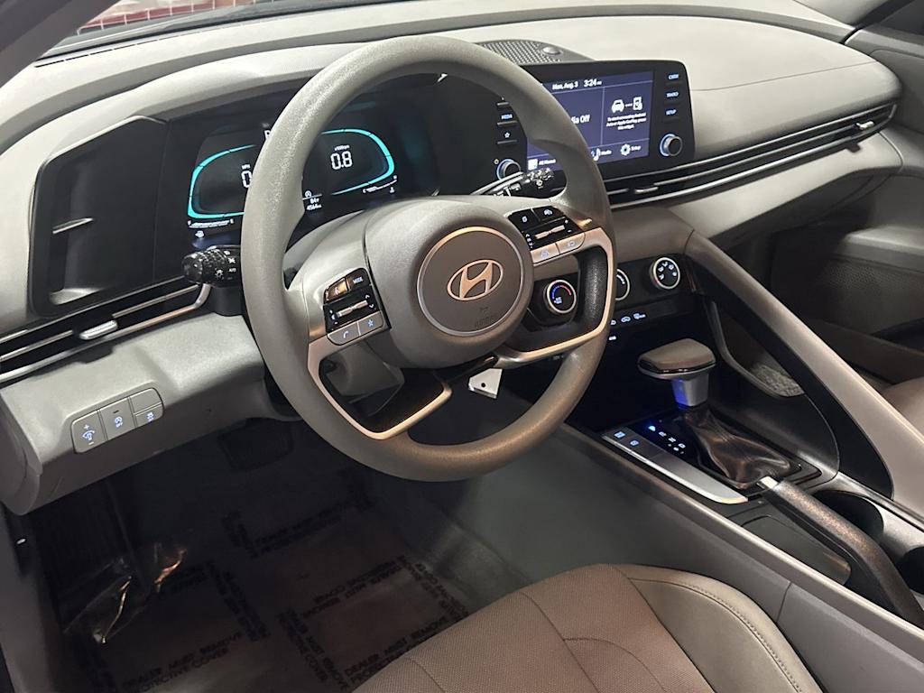 Thumbnail: 2025 Hyundai Elantra - 2