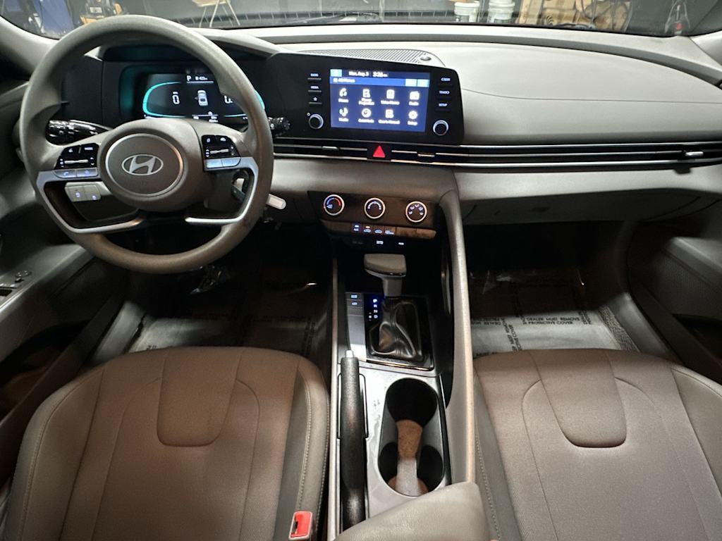 Thumbnail: 2025 Hyundai Elantra - 13