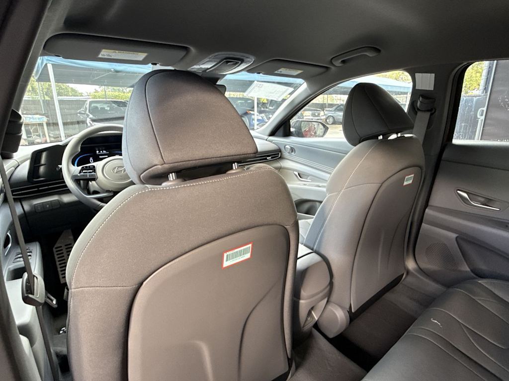 Thumbnail: 2026 Hyundai Elantra - 11
