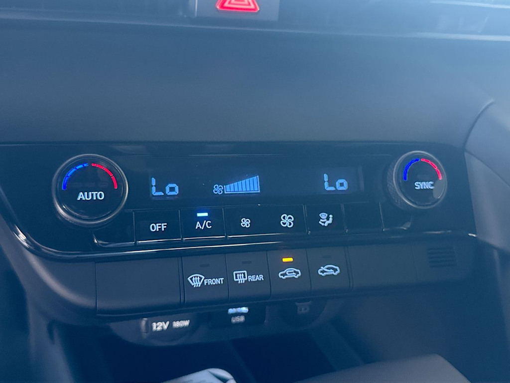 Thumbnail: 2026 Hyundai Elantra - 26
