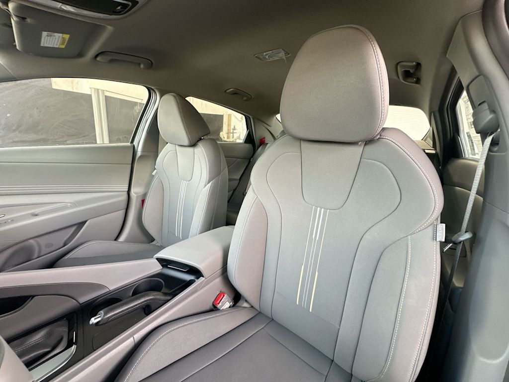 Thumbnail: 2026 Hyundai Elantra - 11