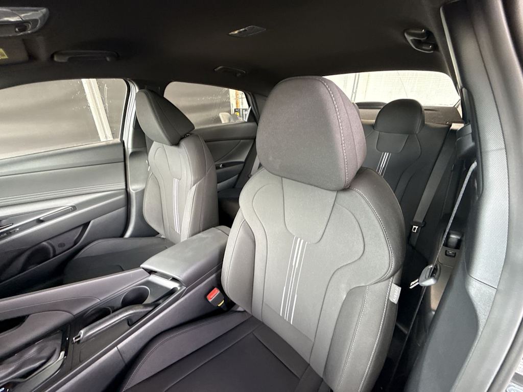 Thumbnail: 2026 Hyundai Elantra - 10