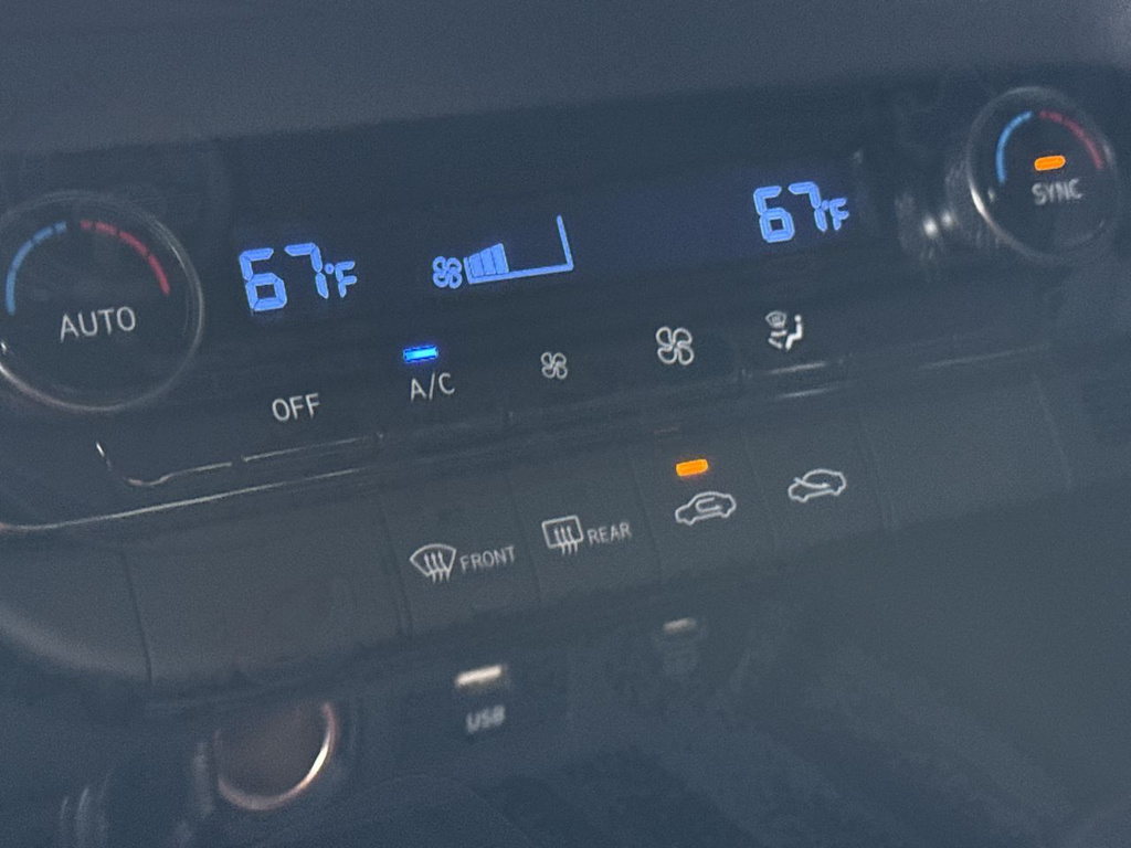 Thumbnail: 2026 Hyundai Elantra - 25