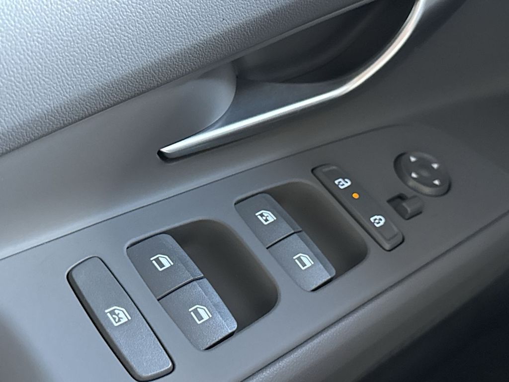 Thumbnail: 2026 Hyundai Elantra - 24