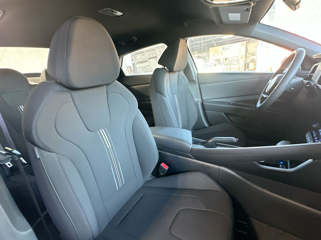 Thumbnail: 2026 Hyundai Elantra - 11