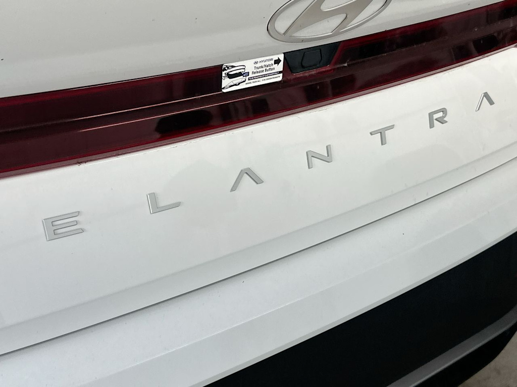 Thumbnail: 2026 Hyundai Elantra - 5