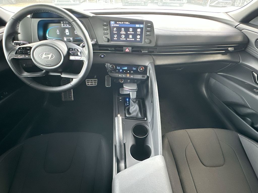 Thumbnail: 2026 Hyundai Elantra - 12