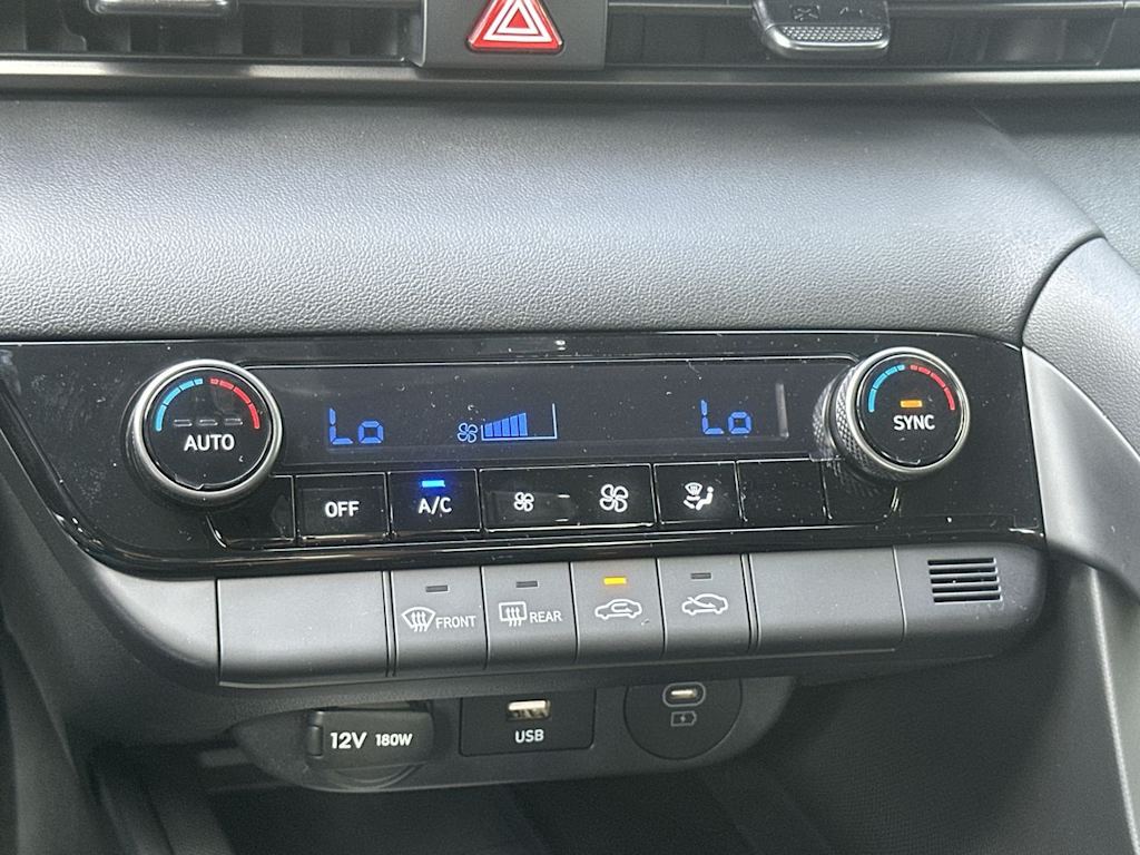 Thumbnail: 2026 Hyundai Elantra - 26
