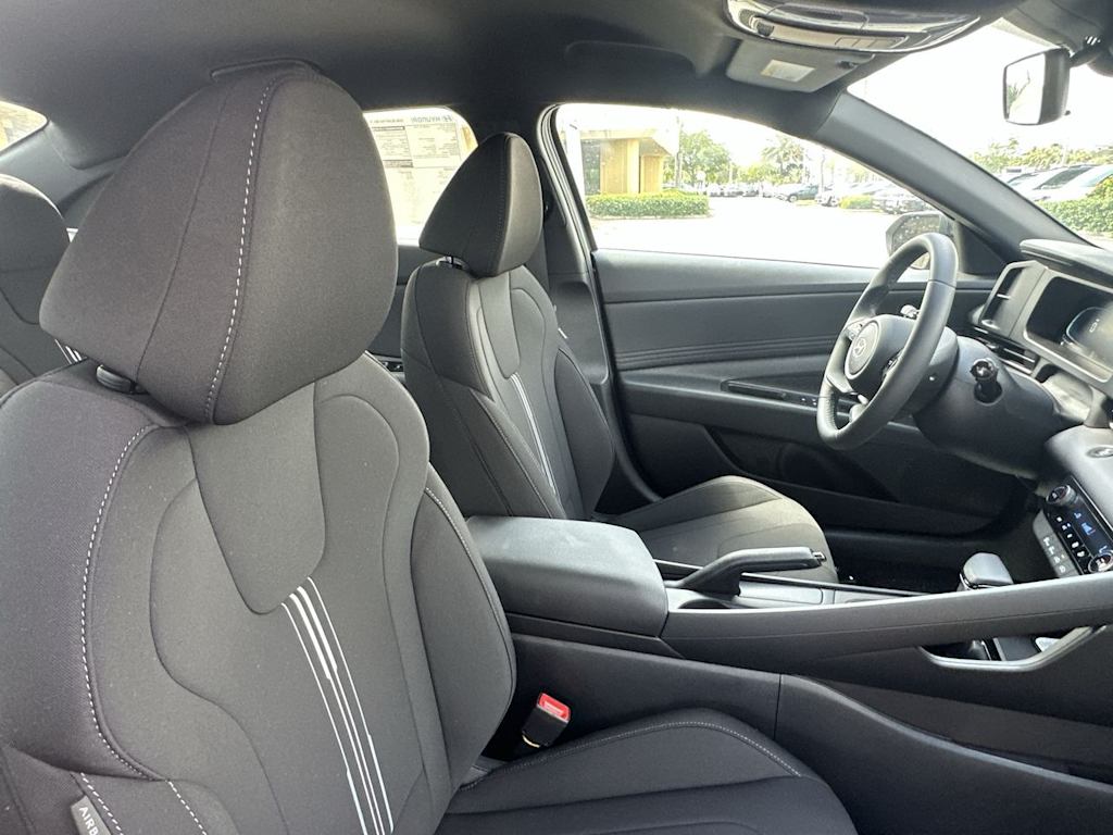 Thumbnail: 2026 Hyundai Elantra - 28
