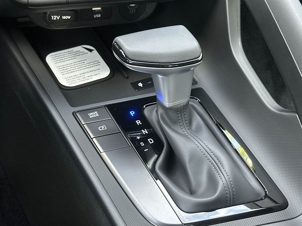 Thumbnail: 2026 Hyundai Elantra - 15