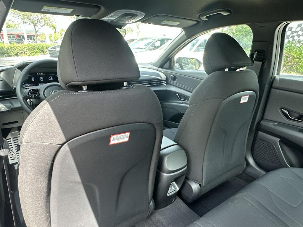 Thumbnail: 2026 Hyundai Elantra - 11