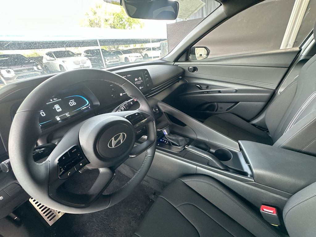 Thumbnail: 2026 Hyundai Elantra - 2