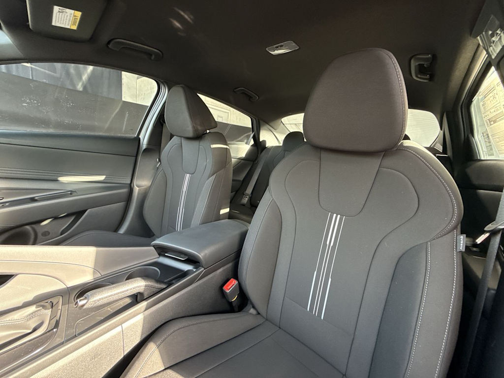 Thumbnail: 2026 Hyundai Elantra - 11