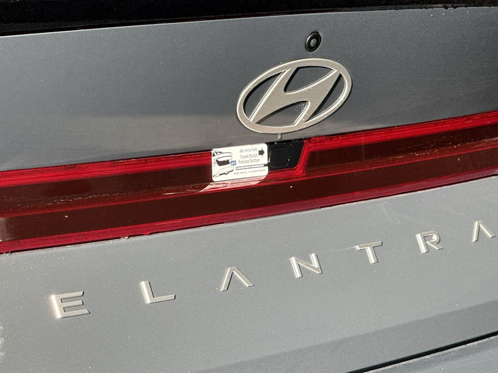 Thumbnail: 2026 Hyundai Elantra - 7