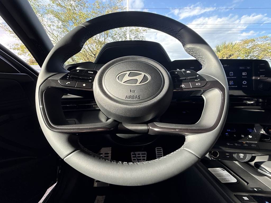 Thumbnail: 2026 Hyundai Elantra - 10