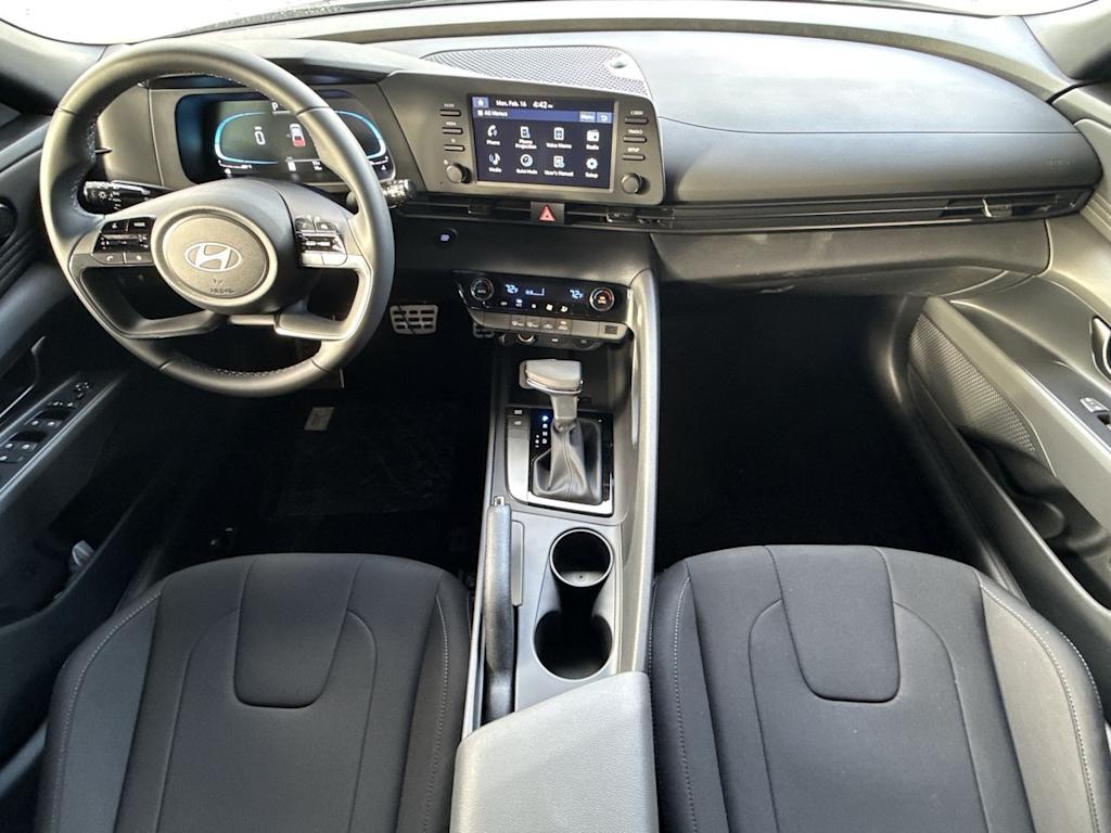 Thumbnail: 2026 Hyundai Elantra - 14