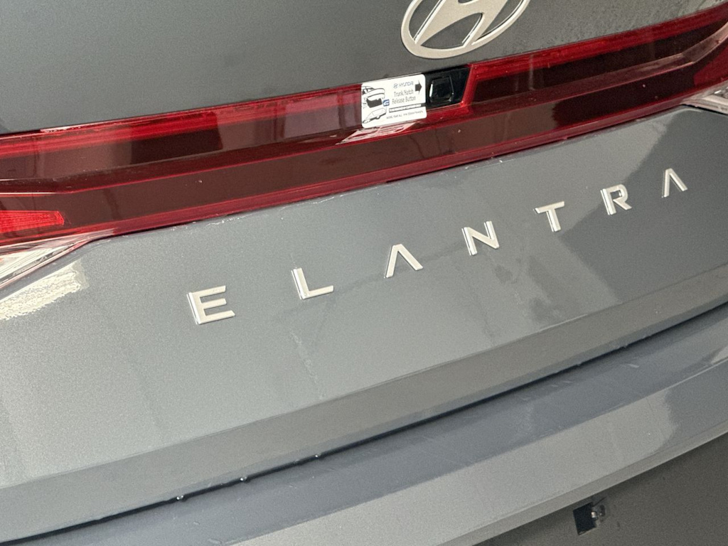 Thumbnail: 2026 Hyundai Elantra - 7