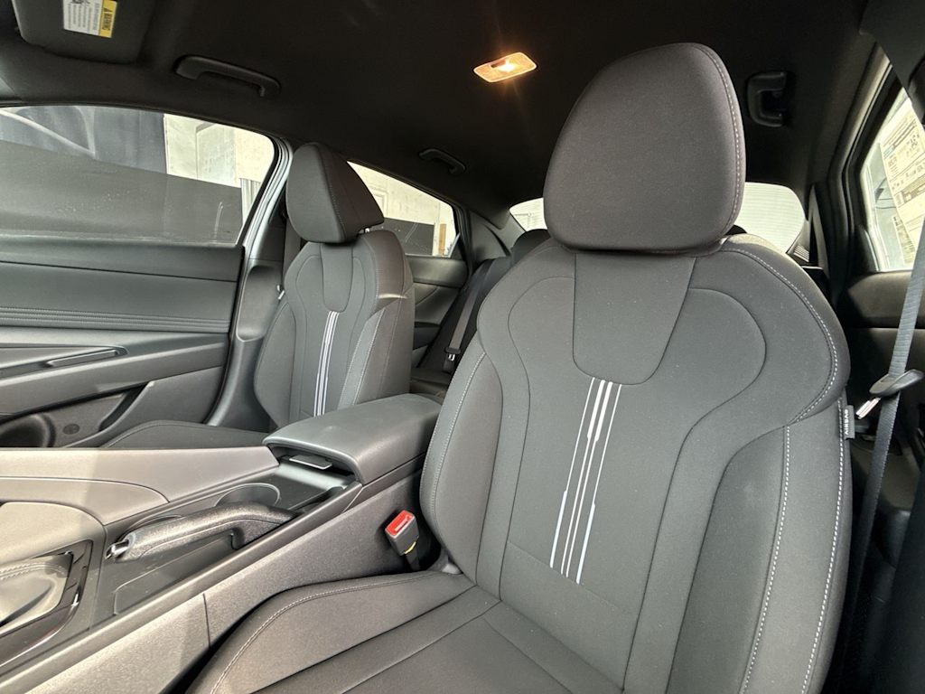 Thumbnail: 2026 Hyundai Elantra - 11