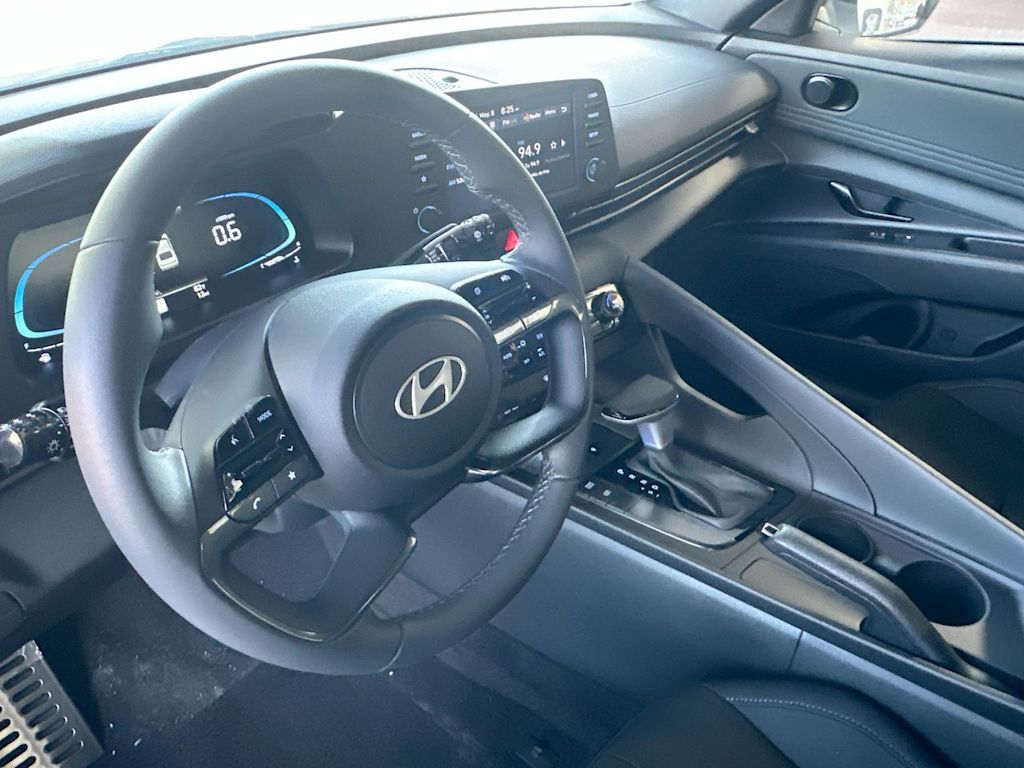 Thumbnail: 2026 Hyundai Elantra - 2