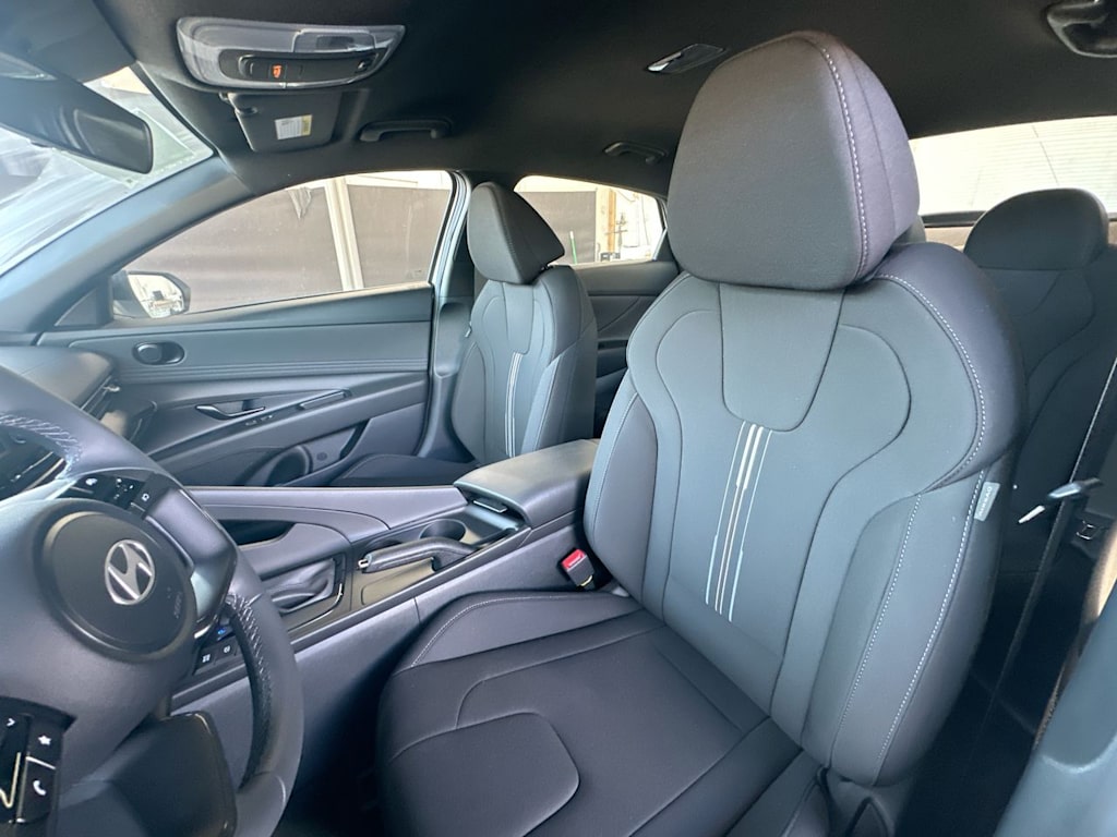 Thumbnail: 2026 Hyundai Elantra - 11