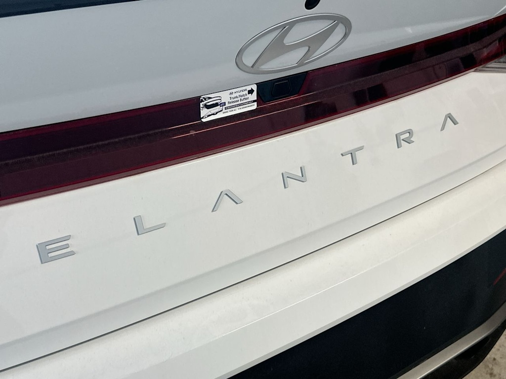Thumbnail: 2026 Hyundai Elantra - 7
