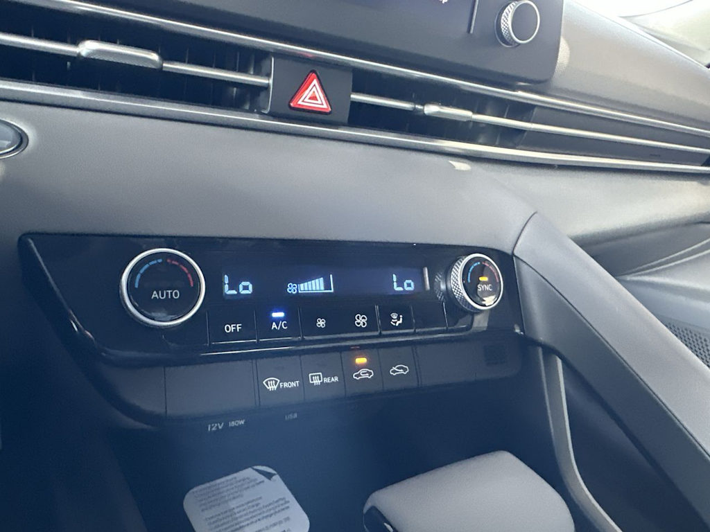 Thumbnail: 2026 Hyundai Elantra - 27